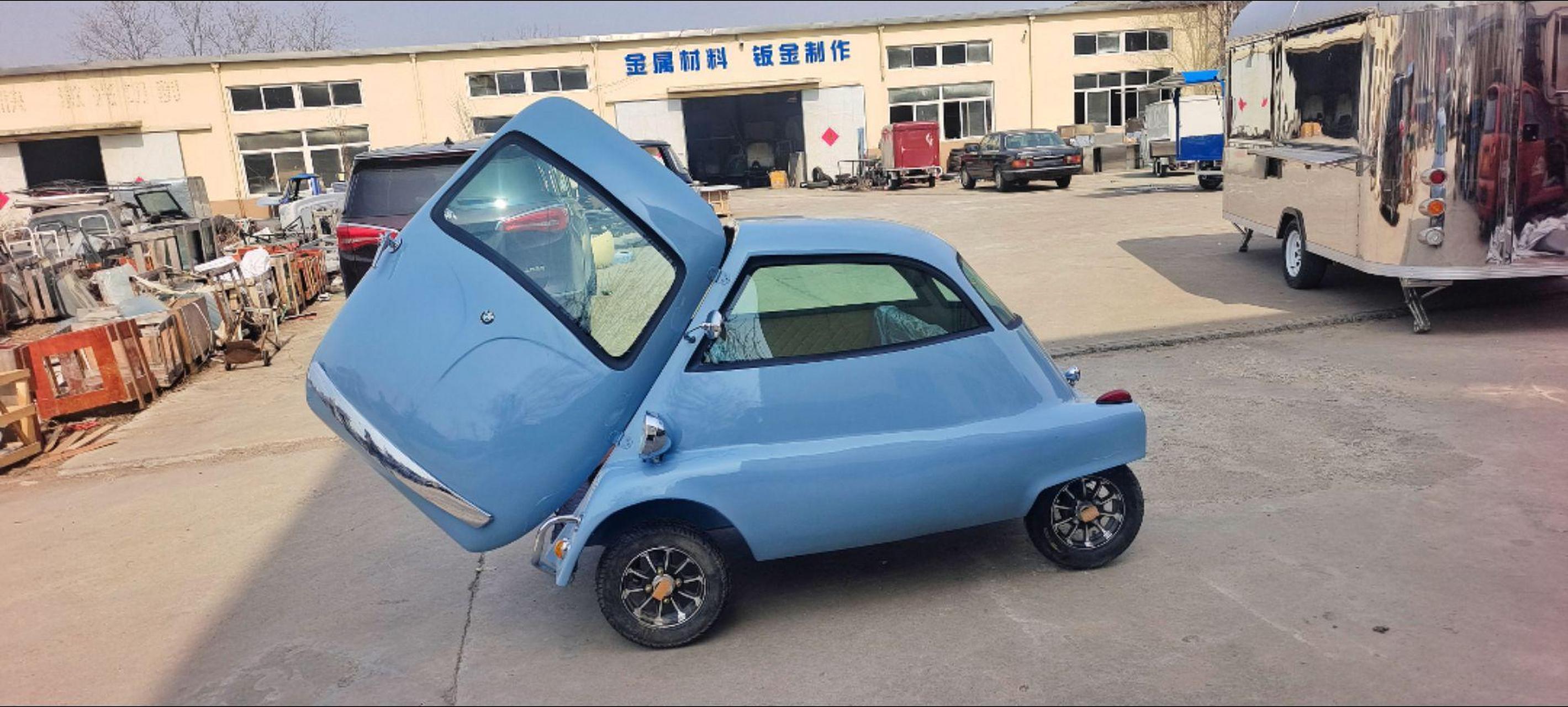 复古宝马蛋蛋车