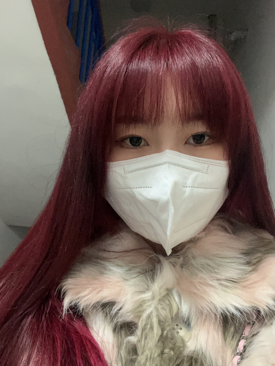 怎么快速掉色  买了个海王红 黑发直染想要那种暗红 没想到这么红