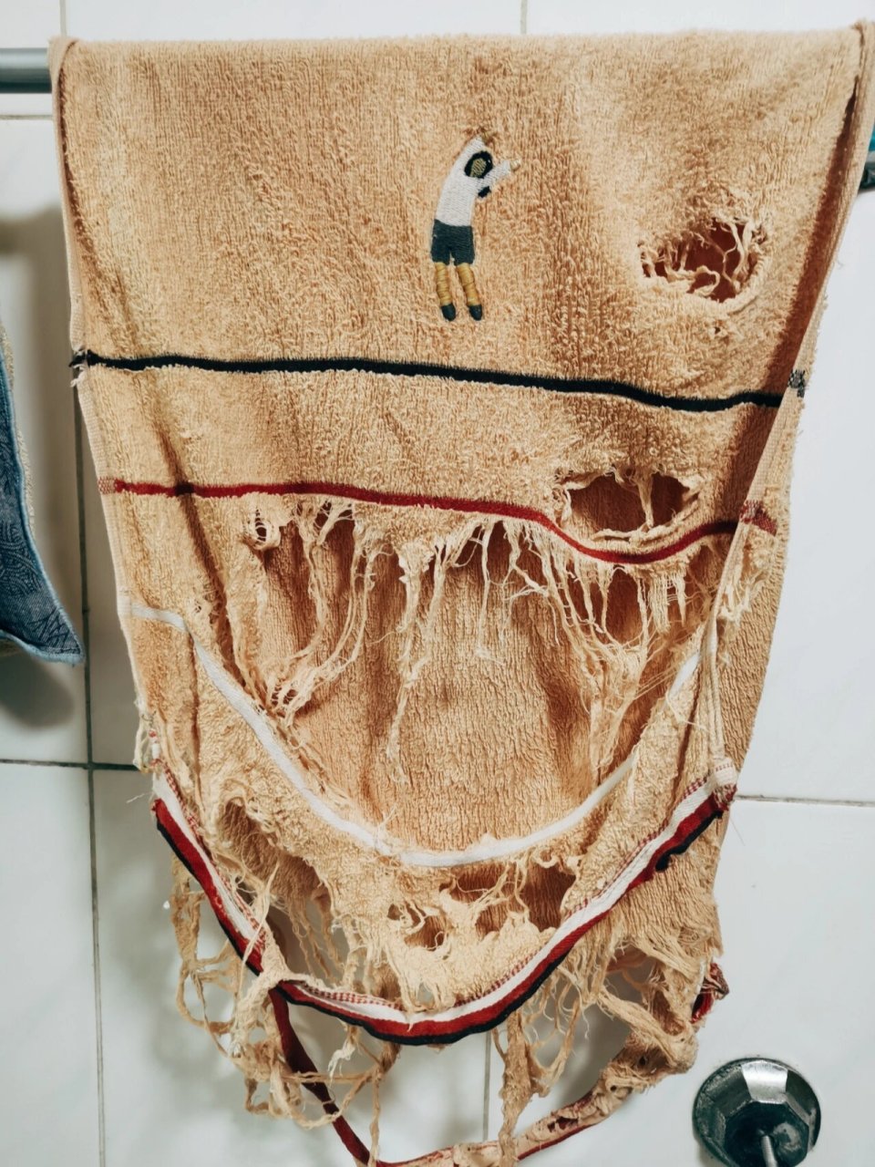 嗯嗯,这块毛巾我用了至少两年.