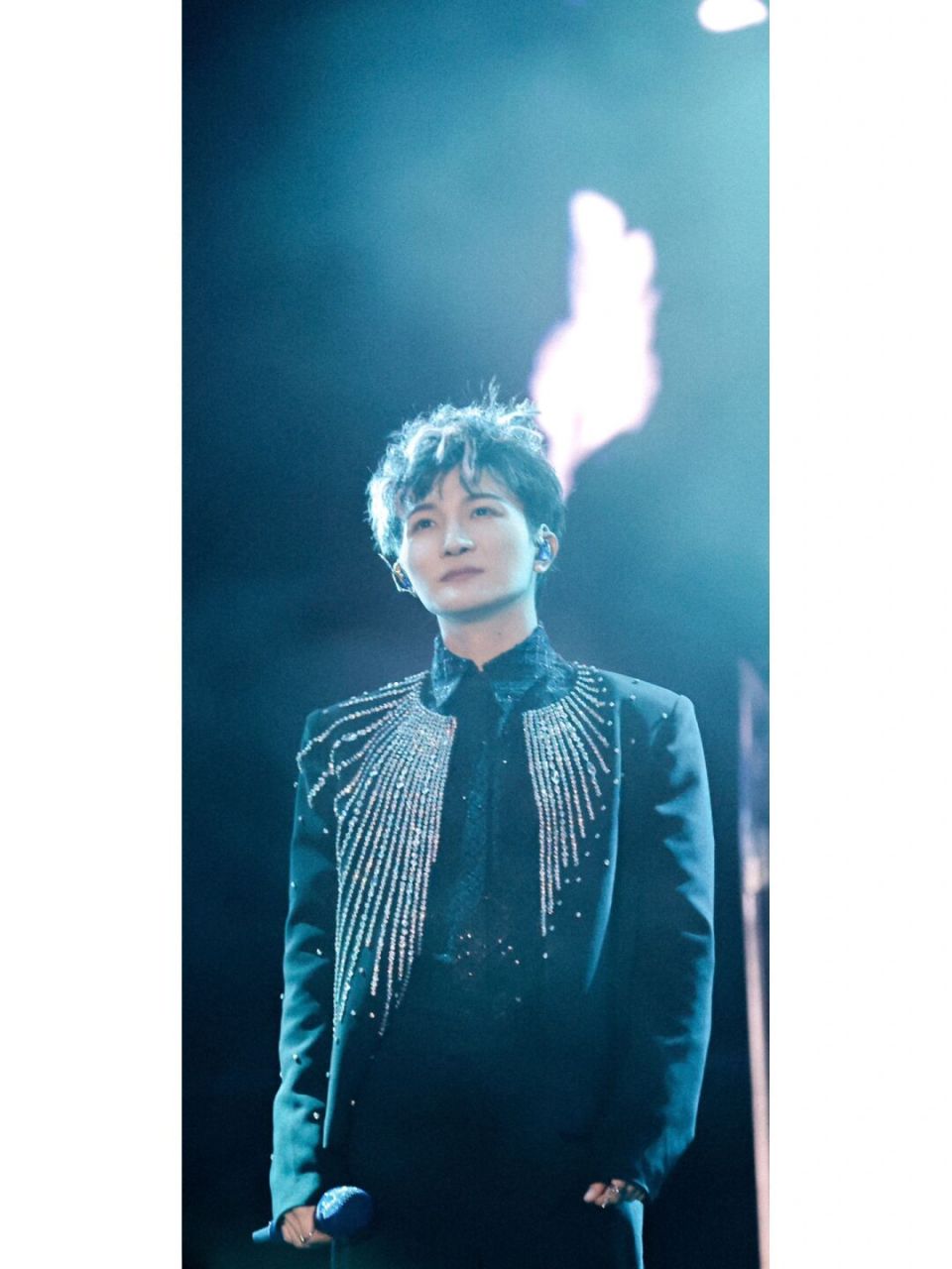 周深壁纸315661156611566光的使者 #卡布叻_周深# #周深