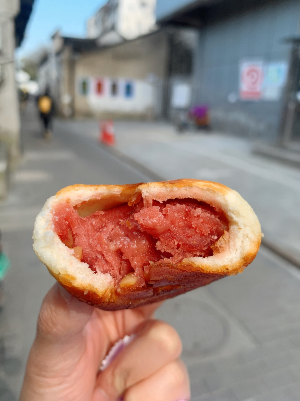 苏州老字号西饼屋|长发西饼07 苏州老字号西饼屋,常年人气很旺!