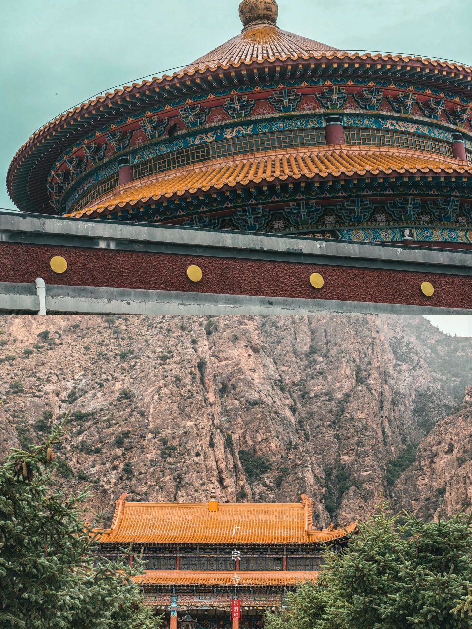 位于内蒙古自治区阿拉善盟阿拉善左旗南30公里处.