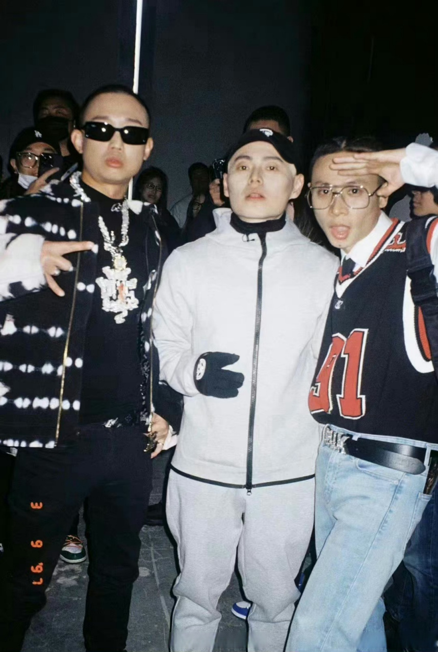 gai和谢帝同框合照,说唱界没有永远的beef[喵喵]