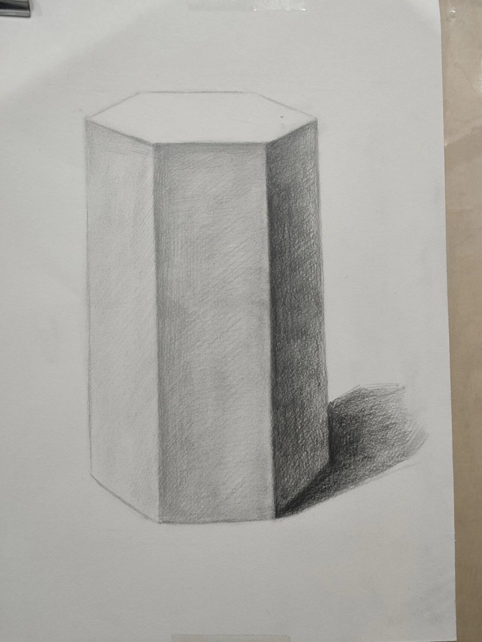 大家好,我是先玉 为什么画素描最先从几何体画起 为什么说素描几何体