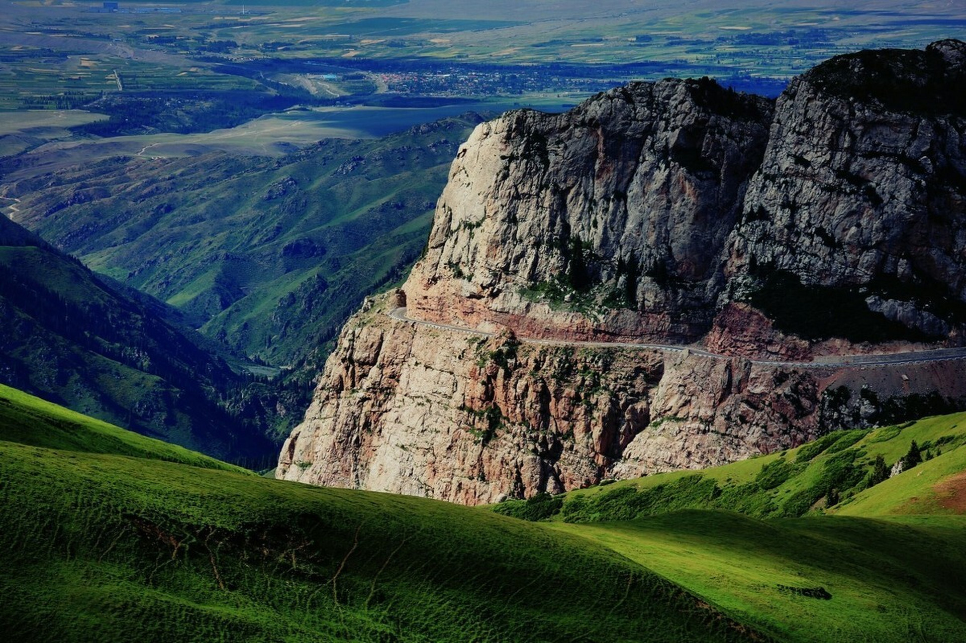 * 起始点:北起【察布查尔县】果尔敏东街(县医院那条路),南至昭苏县