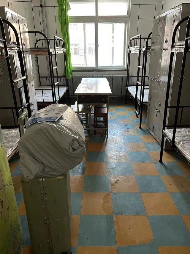 大连海洋大学宿舍实拍