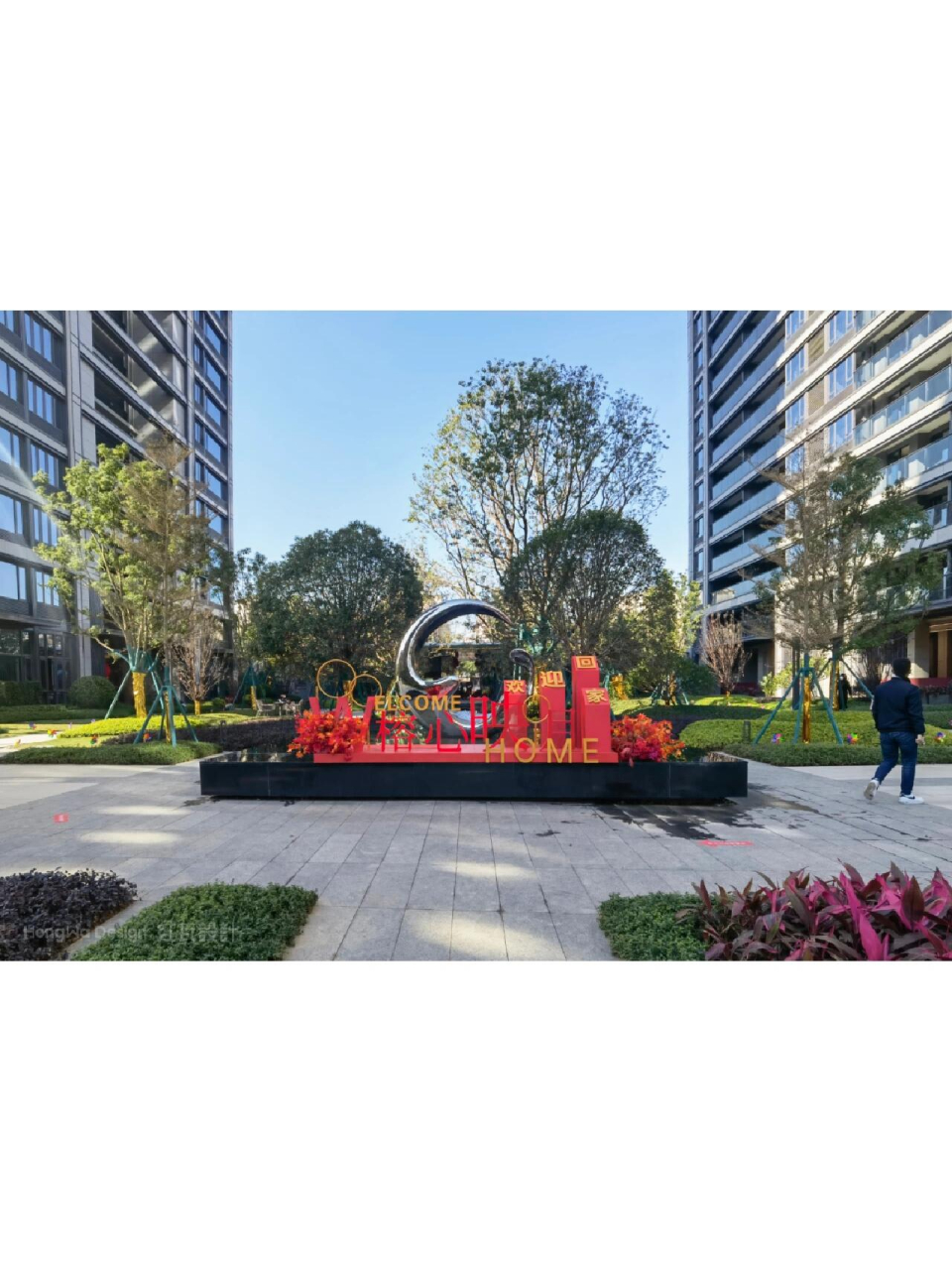 福州网红日光盘榕心映月长啥样?