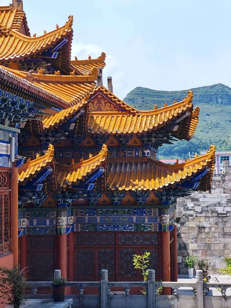 166安龙博物馆(南明永历皇宫) 90门票10 74建议游览时间1h 90