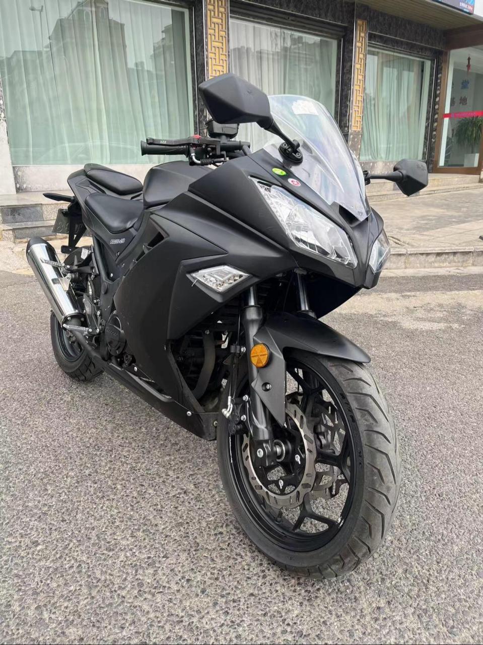 宝雕200!追梦的机车少年