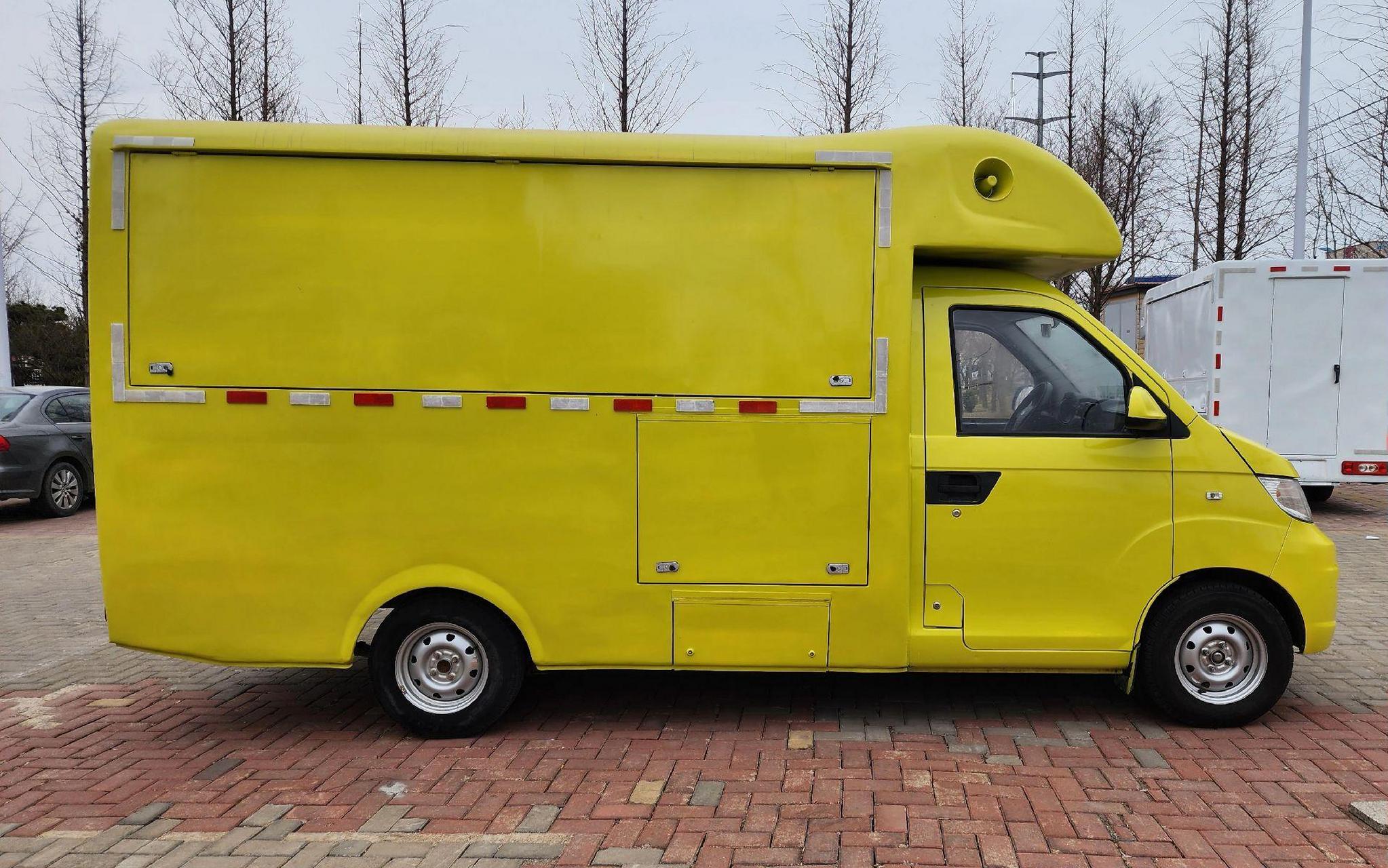 奇瑞流动售货车,汽油蓝牌餐车,网红餐车,绝版的30年非载货专项作业车