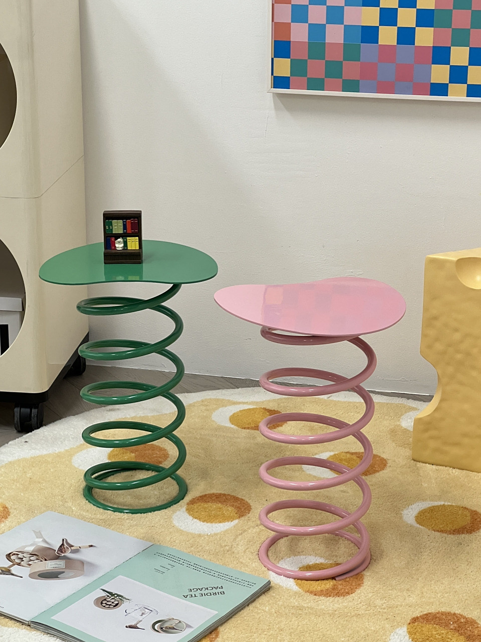 家具好物分享|趣味弹簧椅07 :94趣味弹簧椅不仅可以作为小凳子 也