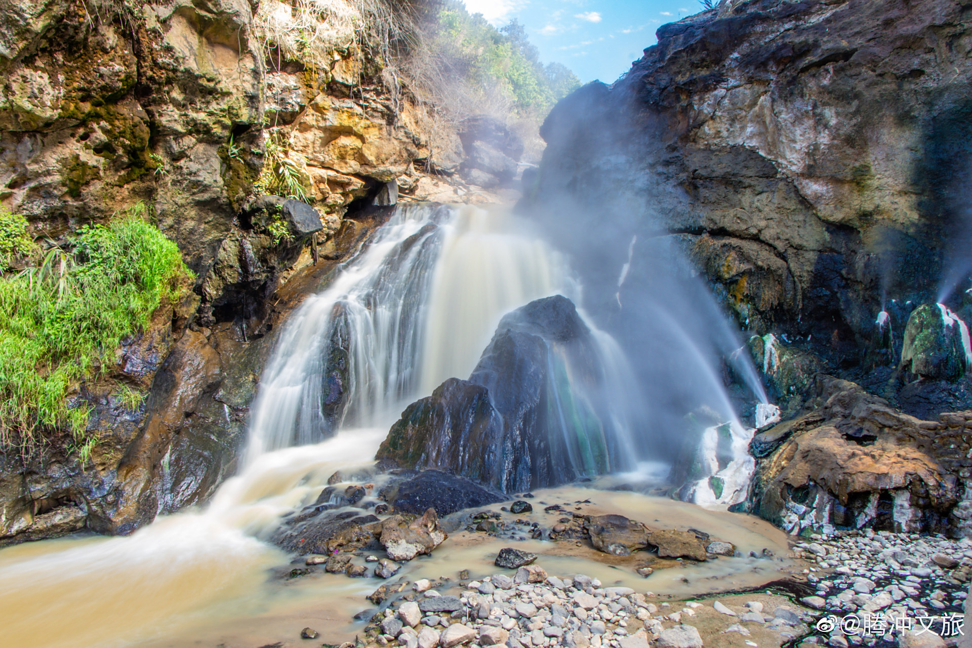 总要去趟腾冲吧# 【腾冲热海景区】腾冲的热海景区是国家级的风景