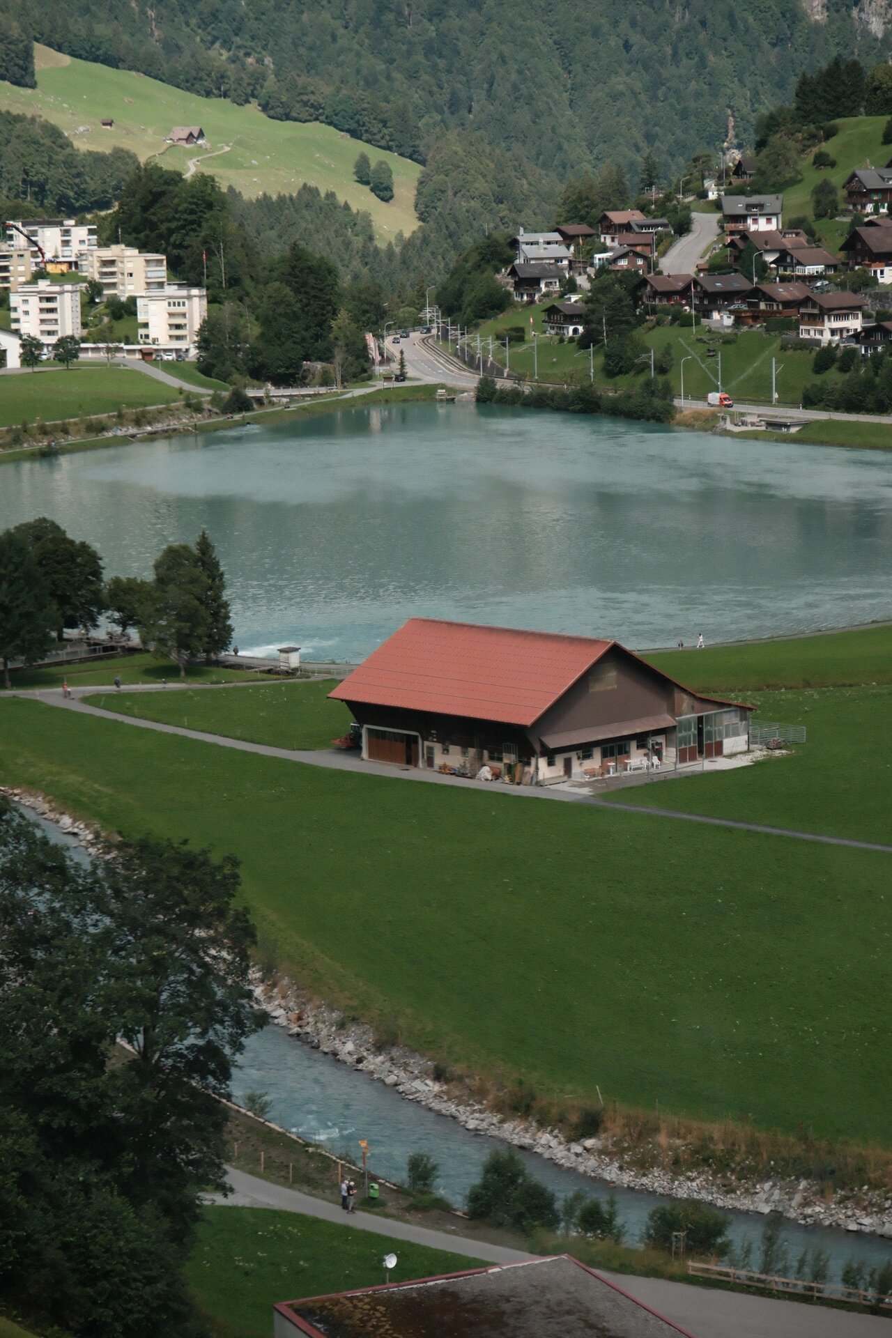 瑞士英格堡小镇休闲游