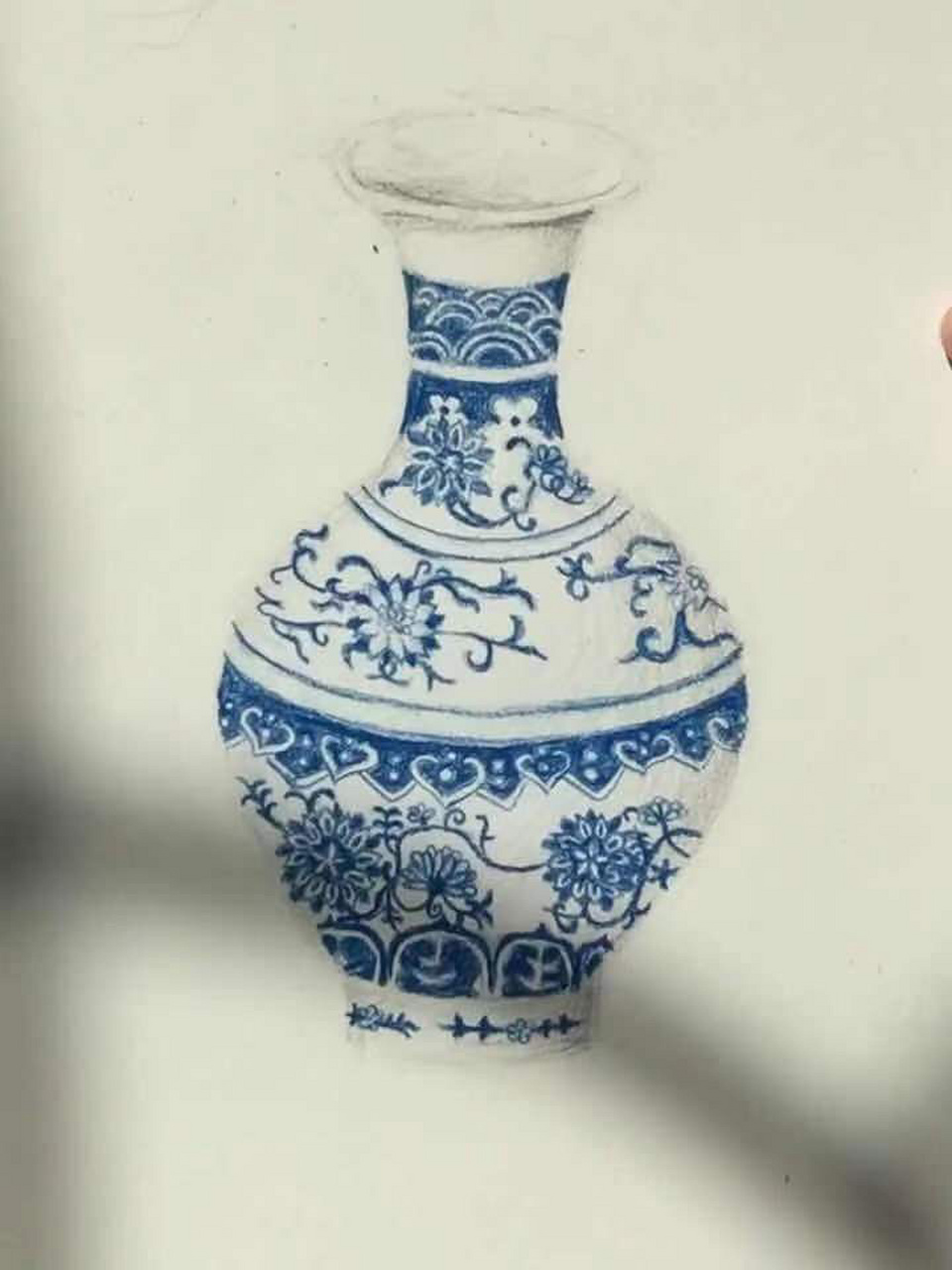 我的得意学生画的作品,8岁的宝贝,太有天赋了,彩铅凤凰77青花瓷