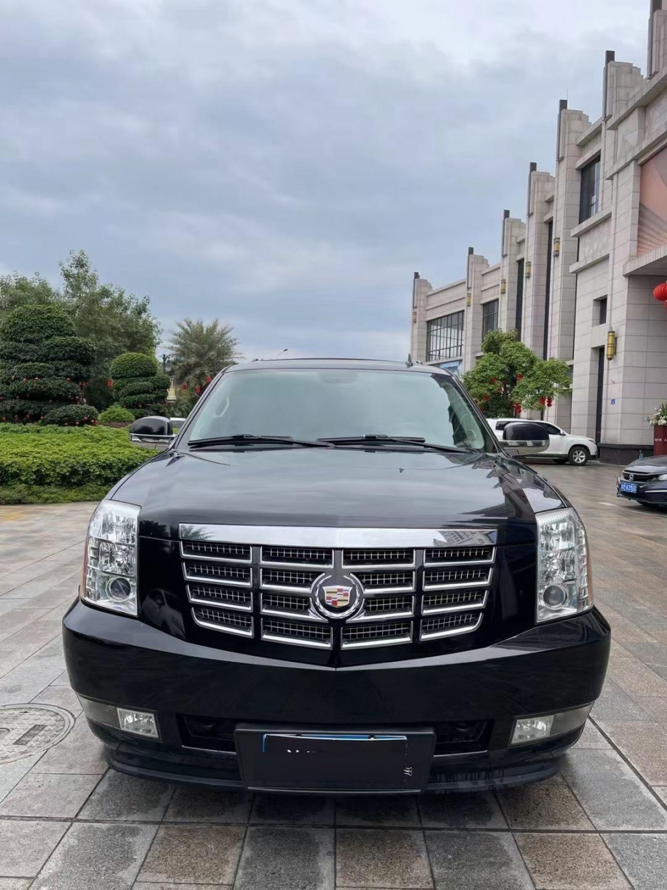 凯迪拉克(浴皇大帝):凯雷德escalade 2010款 6.