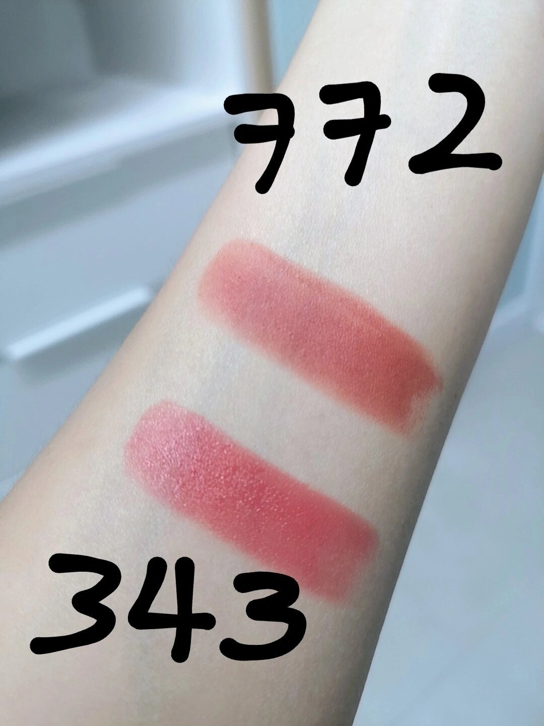 过期唇膏可以干什么(过期的唇膏还有什么用)