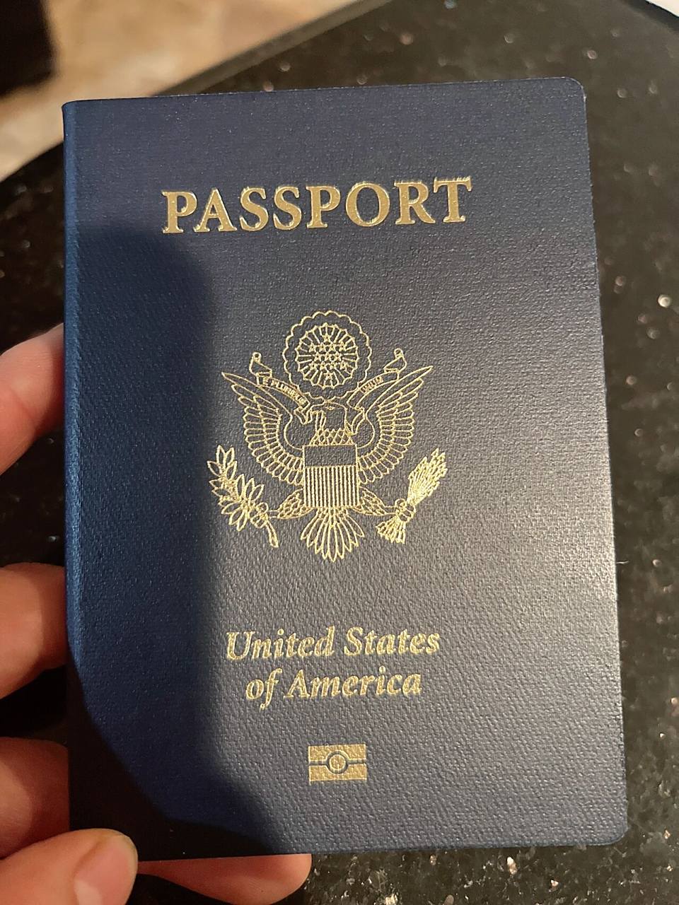 美国护照申请 今天收到了新护照.