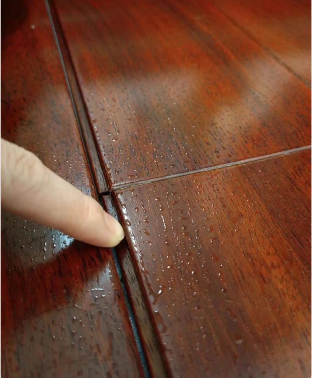 要疯了07,木地板伸缩缝大!怎么办?