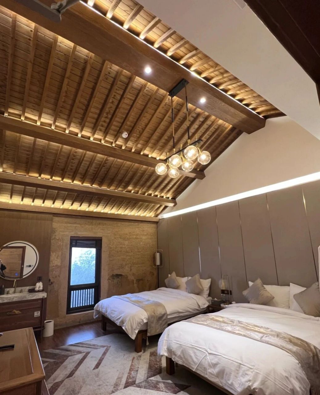 应该没人反对吧 义乌栖隐大安半山民宿92地处义乌第一高峰大寒山(又