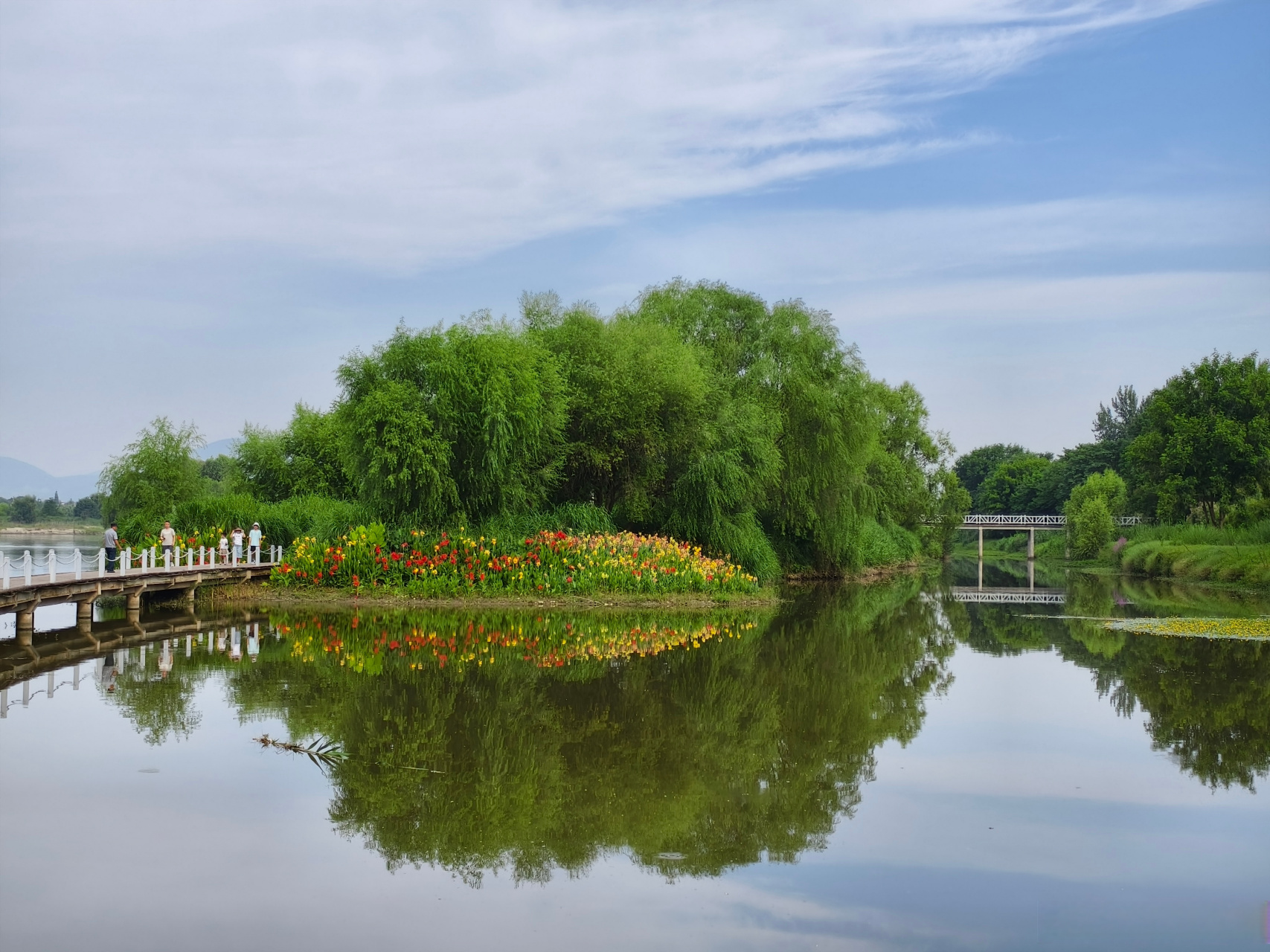 汉江濂水河畔湿地公园图片