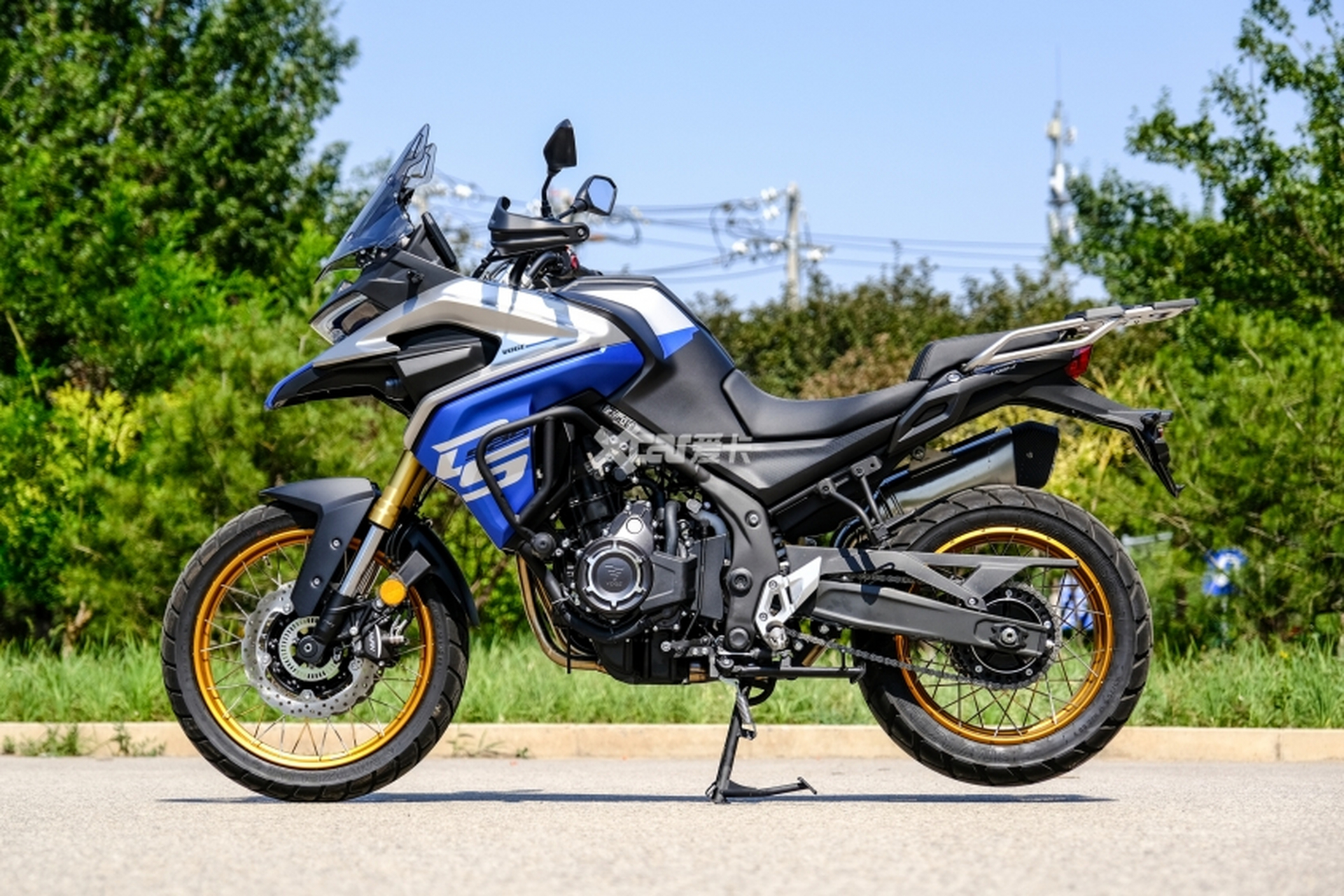 无极#adv##拉力摩托车