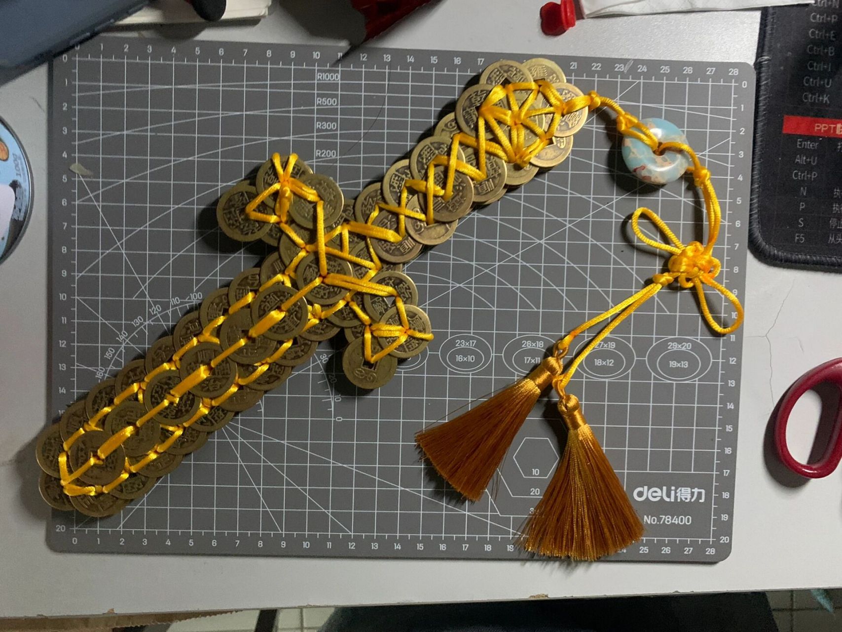 因为b站只有一个比较完整的铜钱剑编法,而且编法不太一样所以自己拆