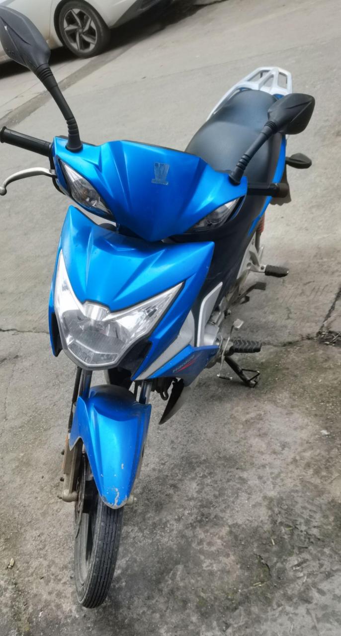 豪爵炫迪110 用得上的拿去了 家里有闲置不用的车车也拿来换米了