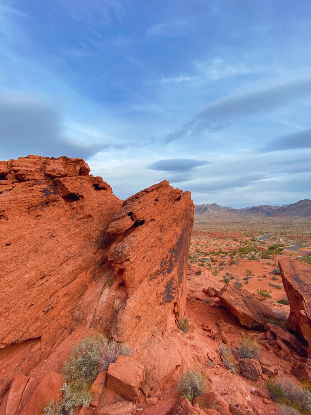 拉斯维加斯固然有趣和精彩,不过内华达州的戈壁和沙漠,才是这个州的
