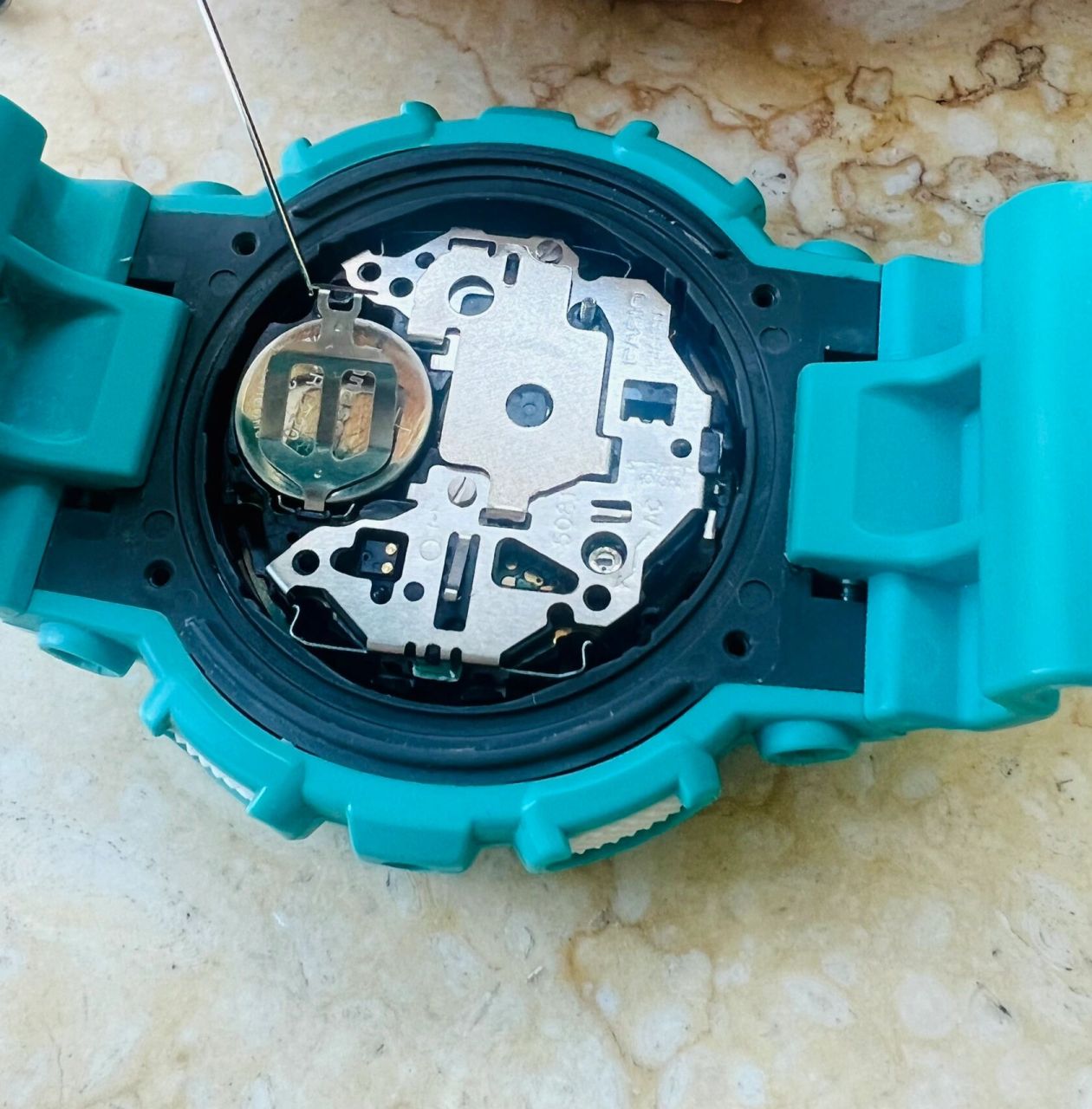 【详细教程】自己换卡西欧g-shock手表电池 10年前的casio手表好久没