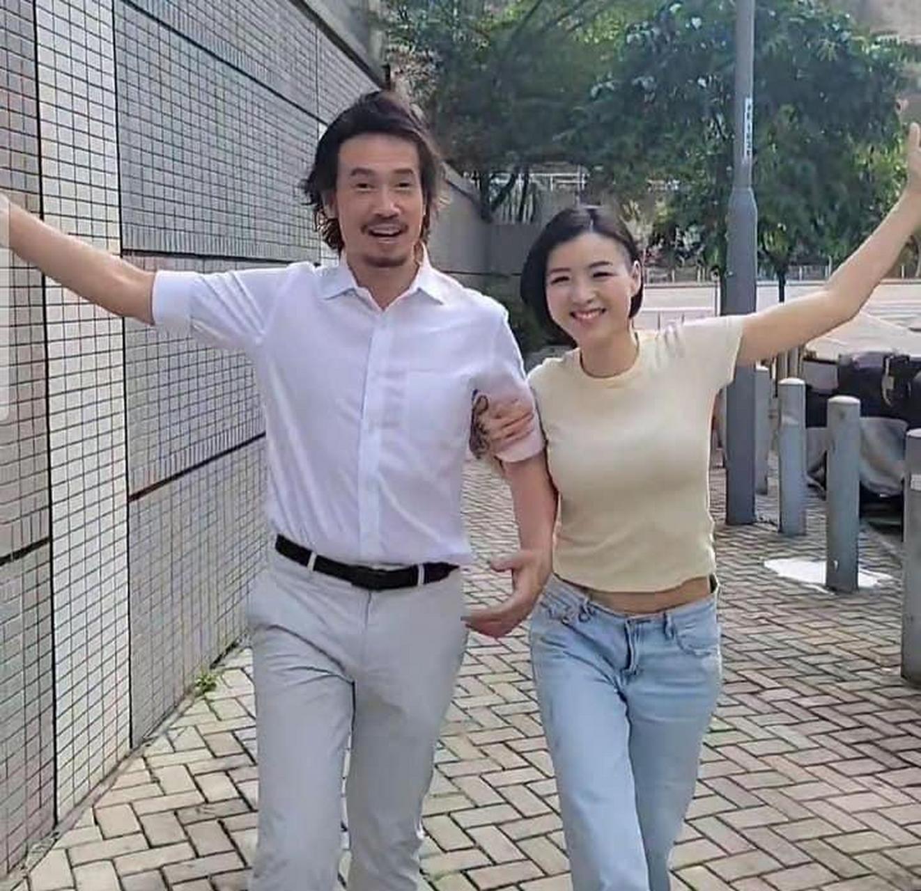 圈中恩爱夫妻模范陈豪与太太陈茵媺,最近他们在tvb新剧《罗密欧与祝英