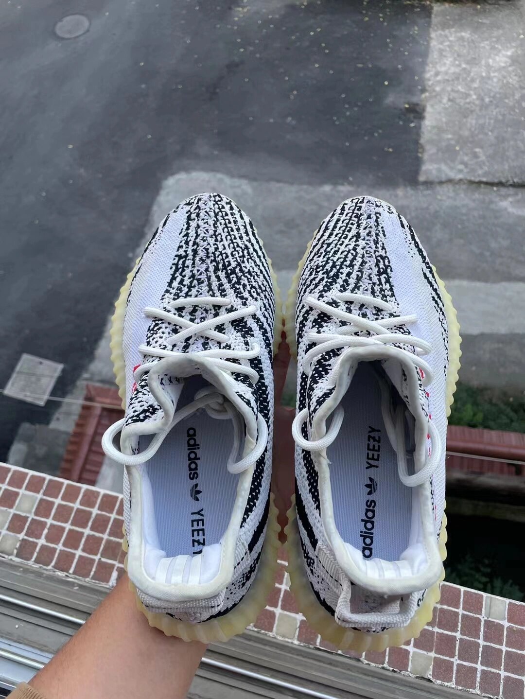 正品yeezy白斑马细节图图片