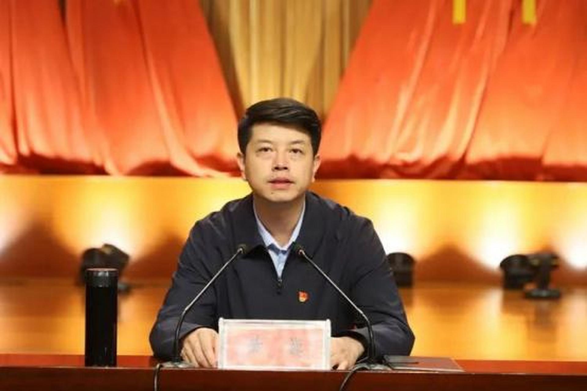 【"80后"黄巍任山西省住房和城乡建设厅厅长】据《山西日报》消息,1月