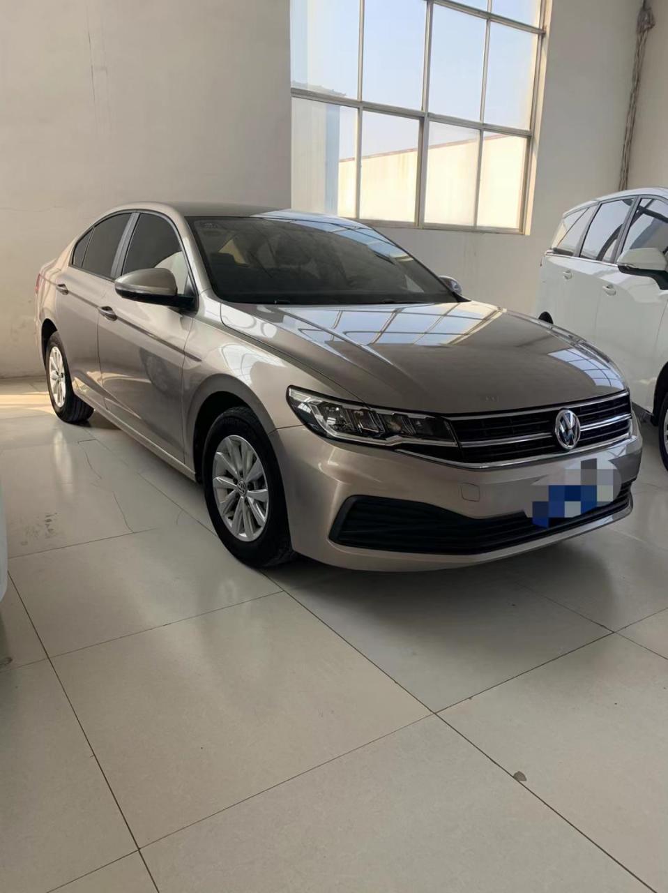 19年大众宝来,手动挡,车况精品,才跑了三万多公里,仅五万多,喜欢的
