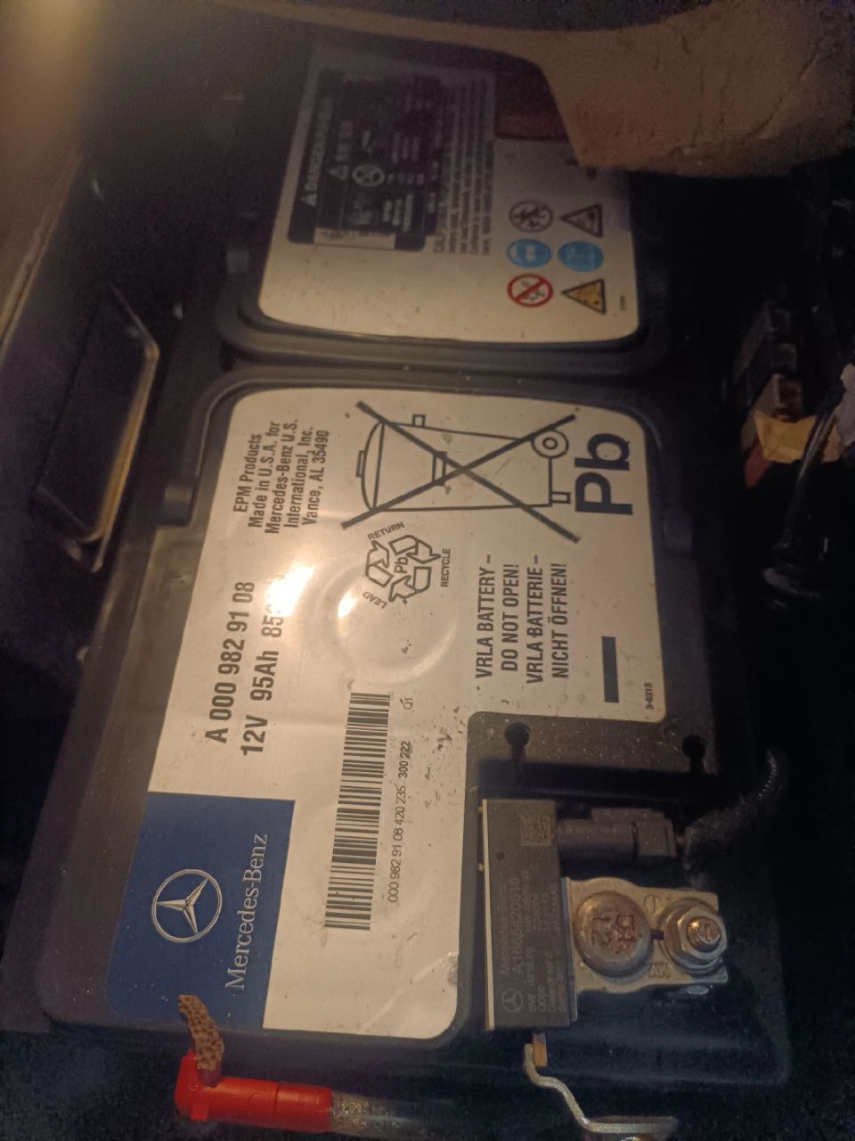 奔驰ml350电瓶更换