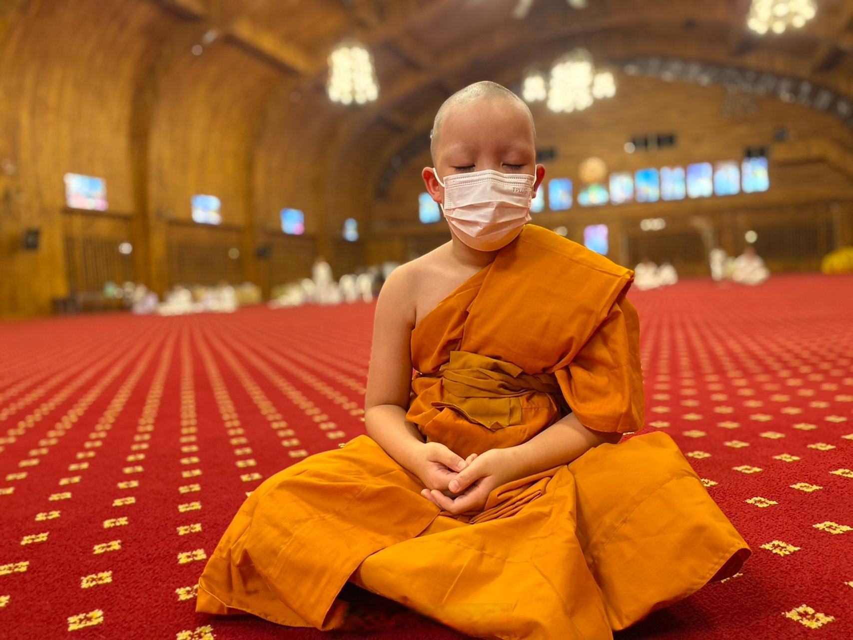 我们家的小和尚  睡前冥想晚课  #日常碎片plog##泰国小和尚