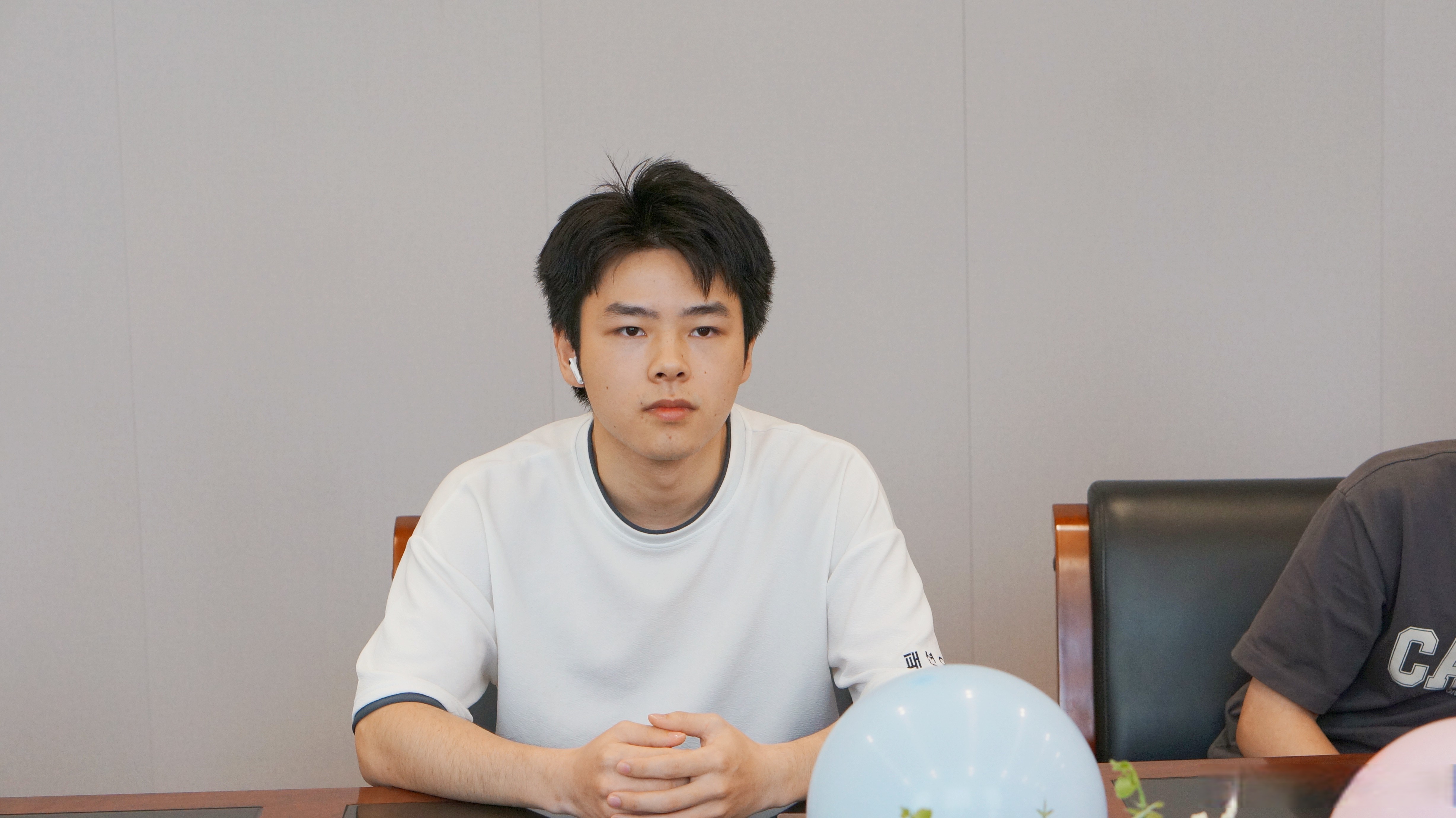 春去夏至,年已过半 六月的骄阳,演绎出盛夏的梦幻篇章