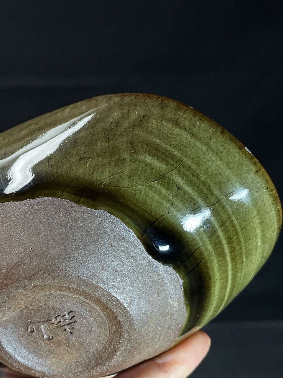 建窑黑瓷|茶叶末釉玉子茶则 一直很喜欢建窑建盏的茶末釉面呈色,除了