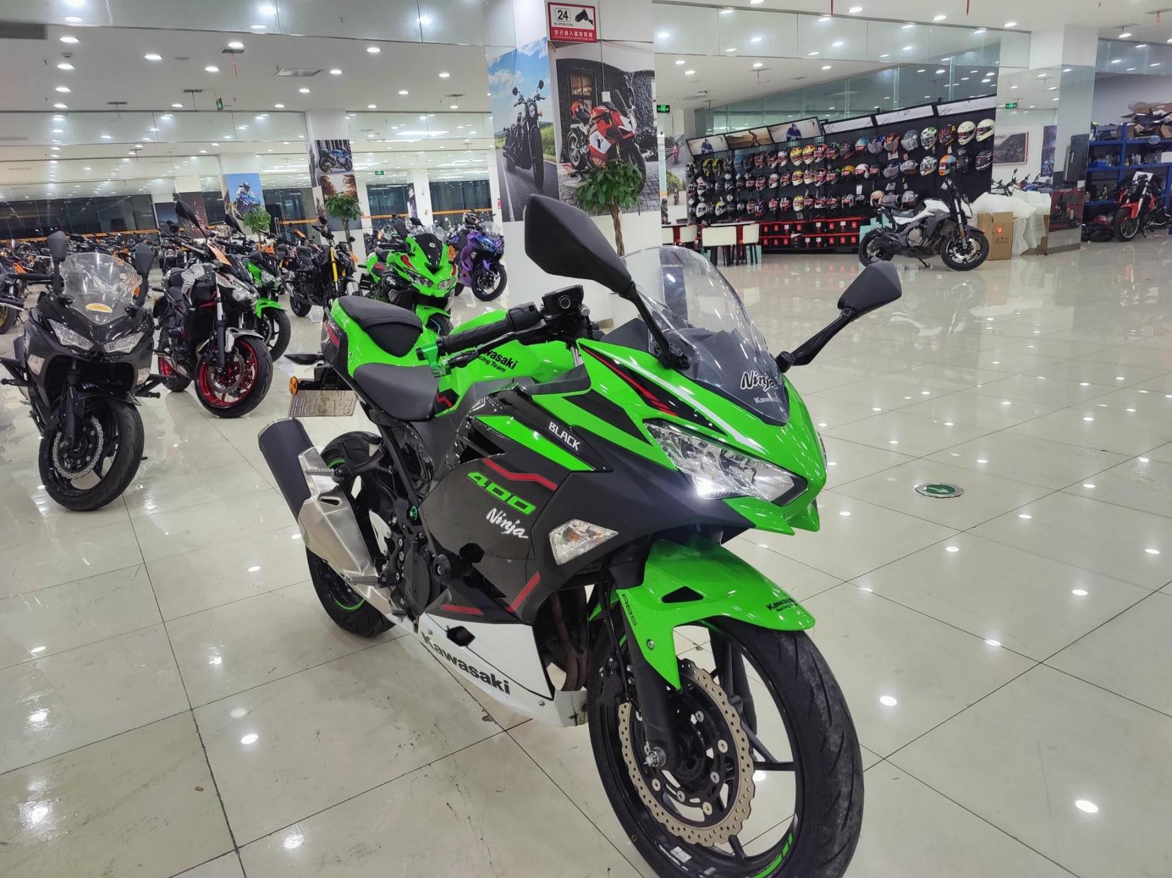 21年21款川崎ninja400  加了护弓 防摔