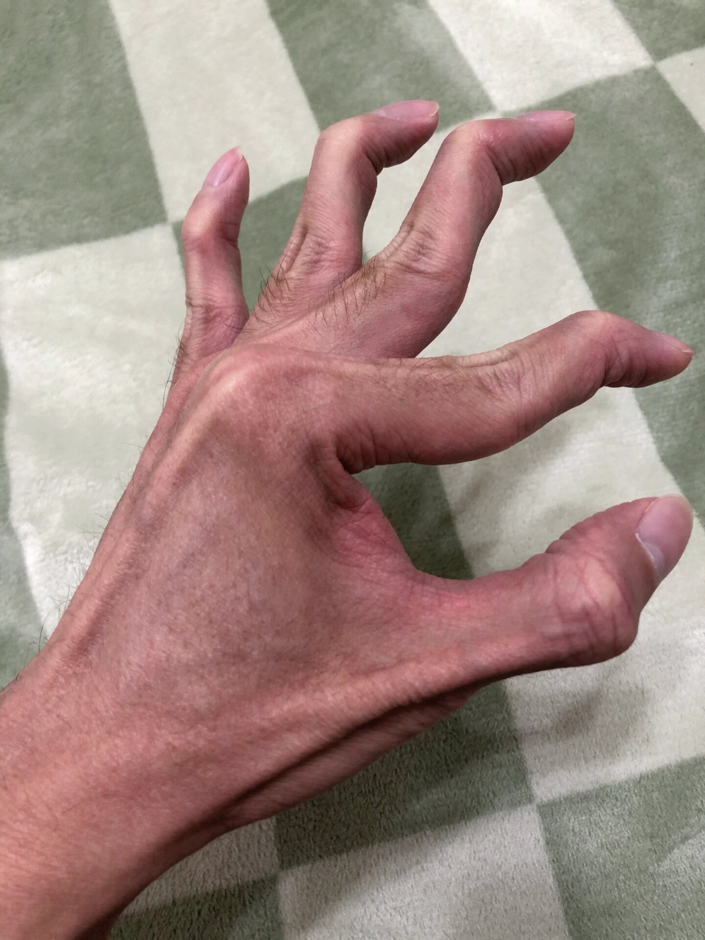 真61鹰爪手是怎么练成的?