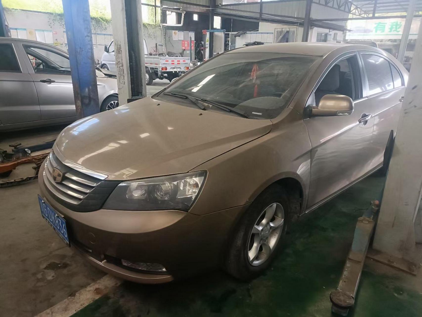 13年2月的吉利美日!比报废车价格高点!发动机变速箱良好!