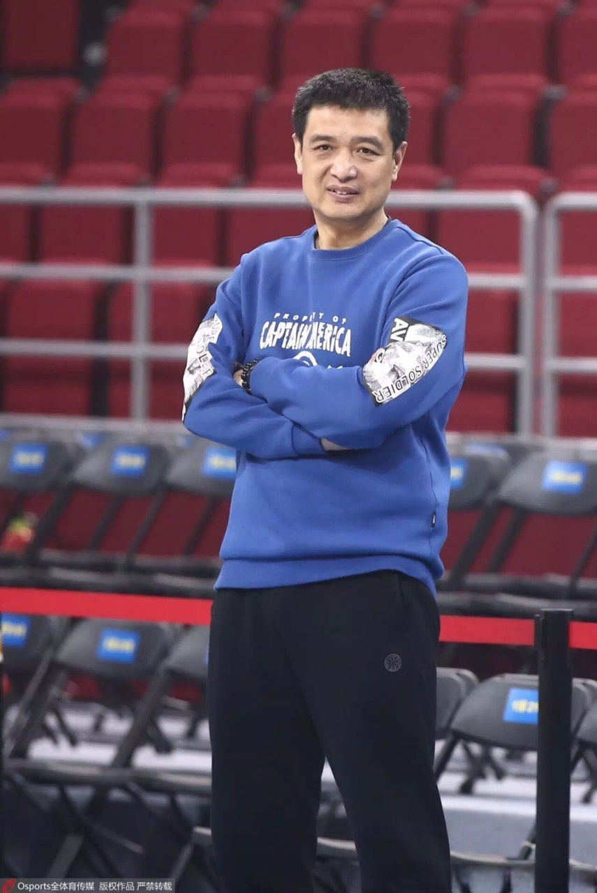 闵鹿蕾将担任北控男篮主帅   [话筒]据媒体人球圈赵探长 报道,前北京