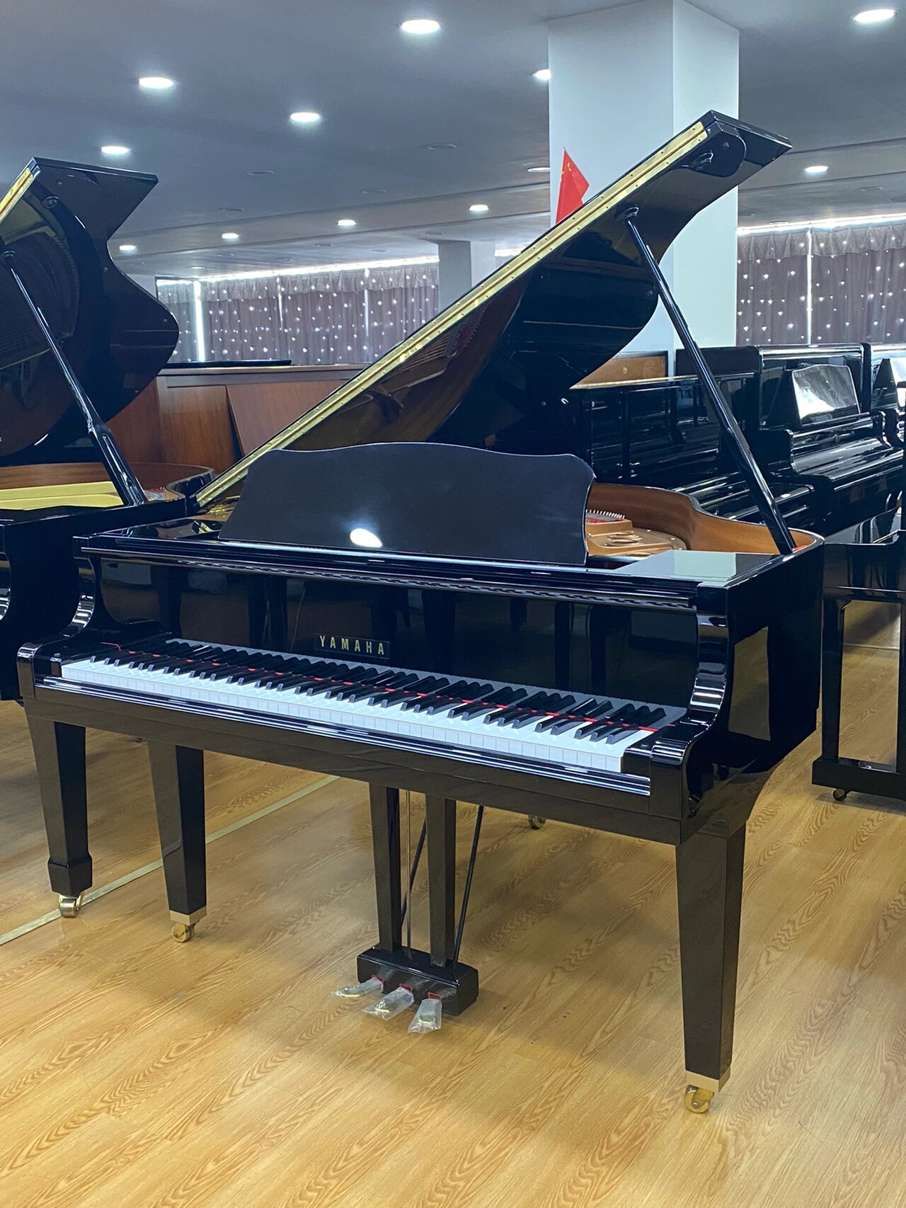 【最小三角钢琴】雅马哈a1l家用高端演奏琴