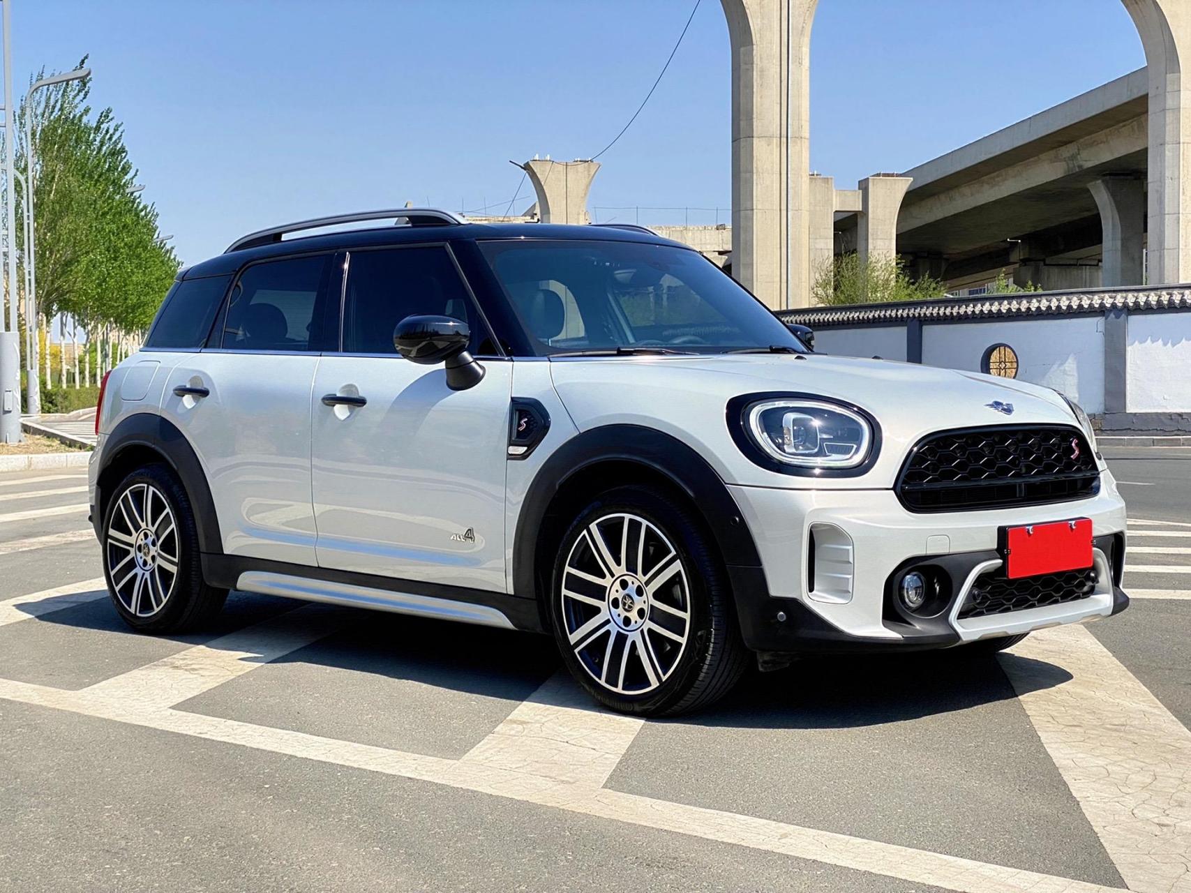 2021年mini f60s all 4 countryman s   2万多公里 原版原漆 隐形车