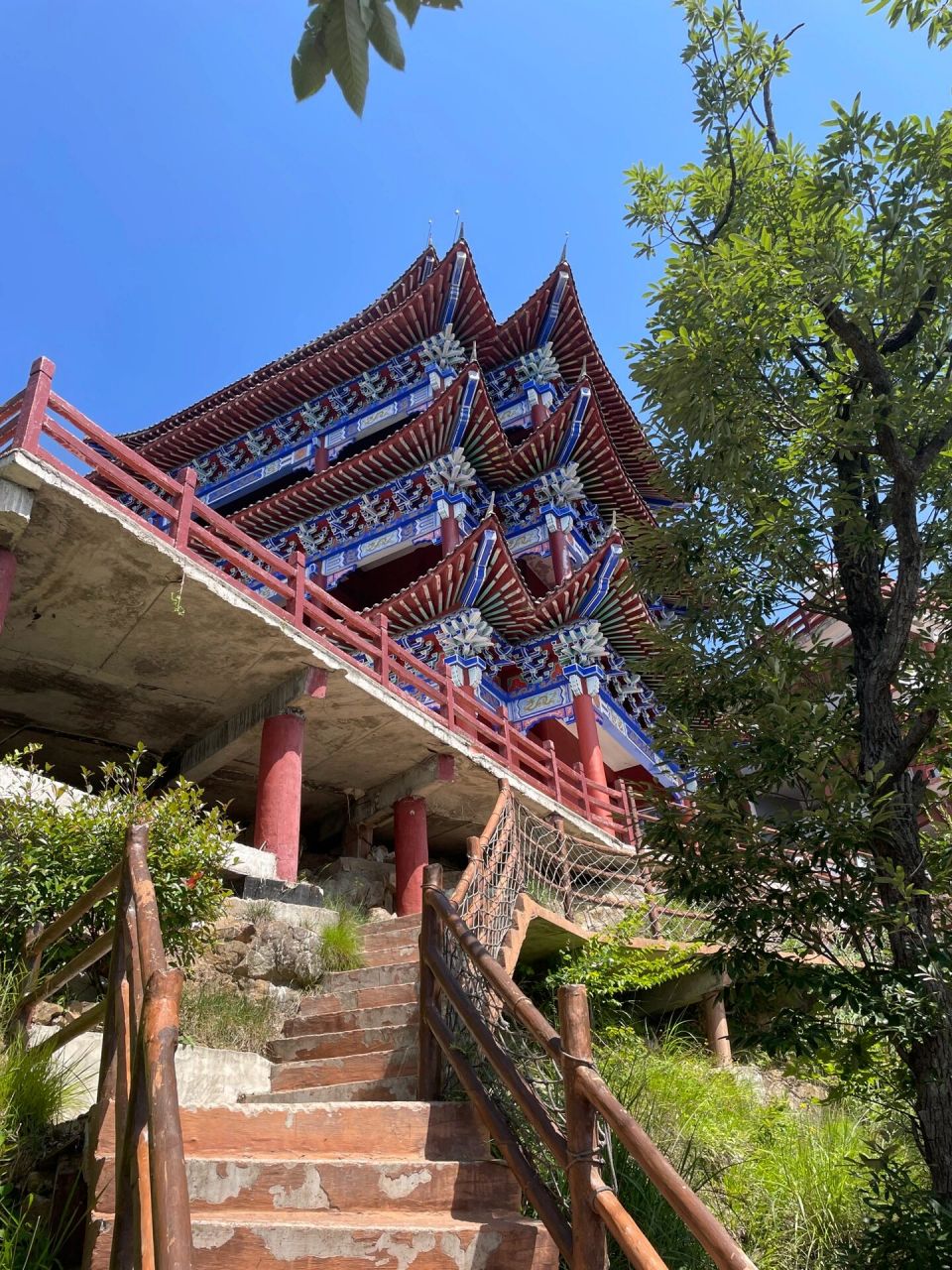 二龙山宝珠寺图片