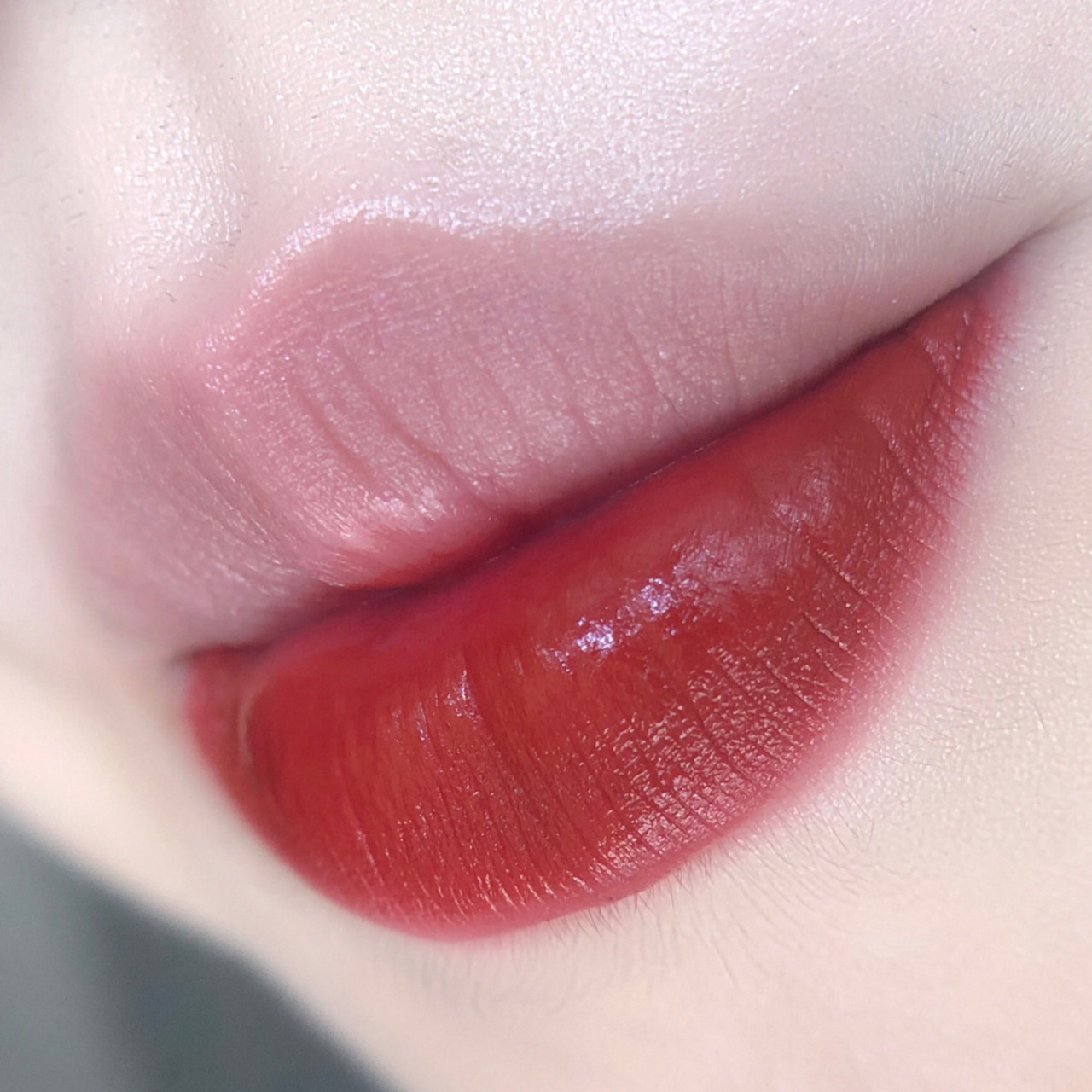 今天我也是植村秀女孩,哑光唇釉mor01也太太太好看了吧!