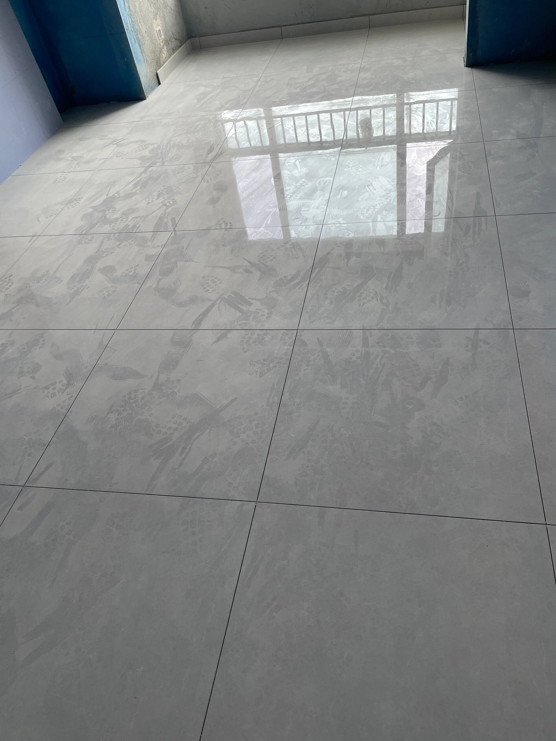 马可波罗瓷砖 铺完效果图来啦 大地面83770 规格8007015800 卫生