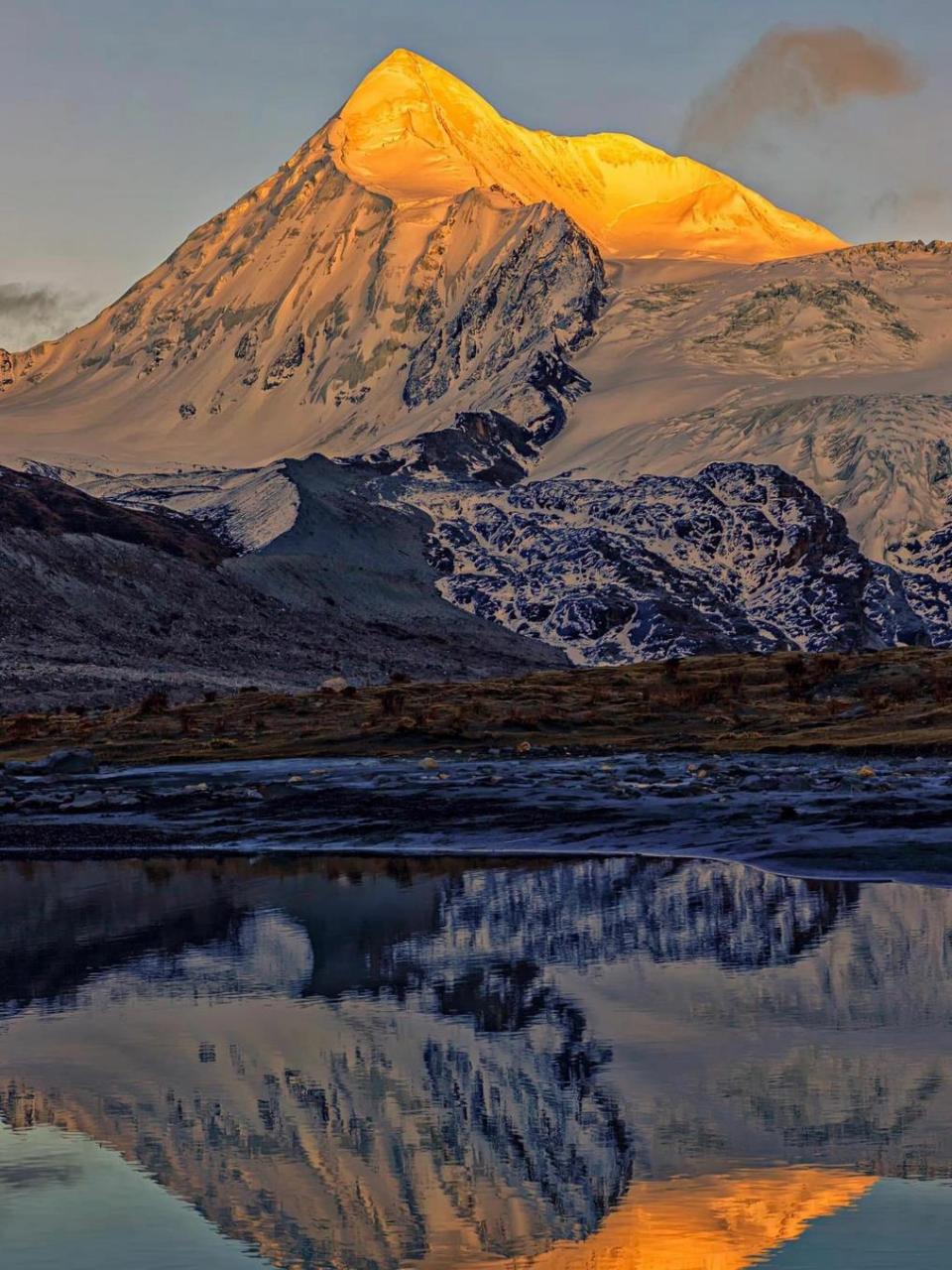 一组好看日照金山(原图) 一组好看的无水印日照金山壁纸,点赞给你们呀