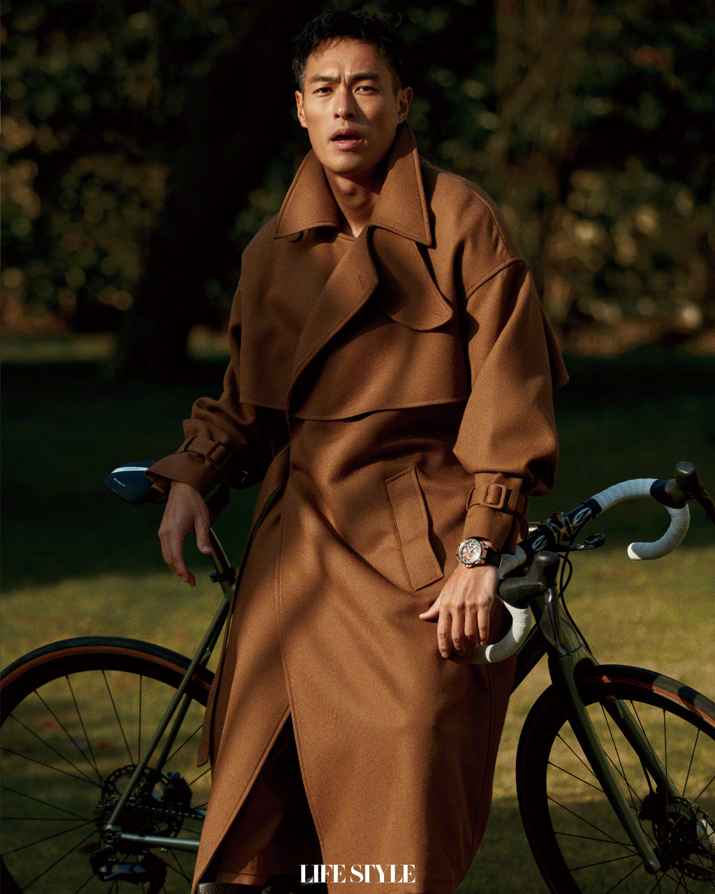 杨祐宁暖冬质感大片# 一直以来,楊祐寧yoyang 的工作频次都被他掌握