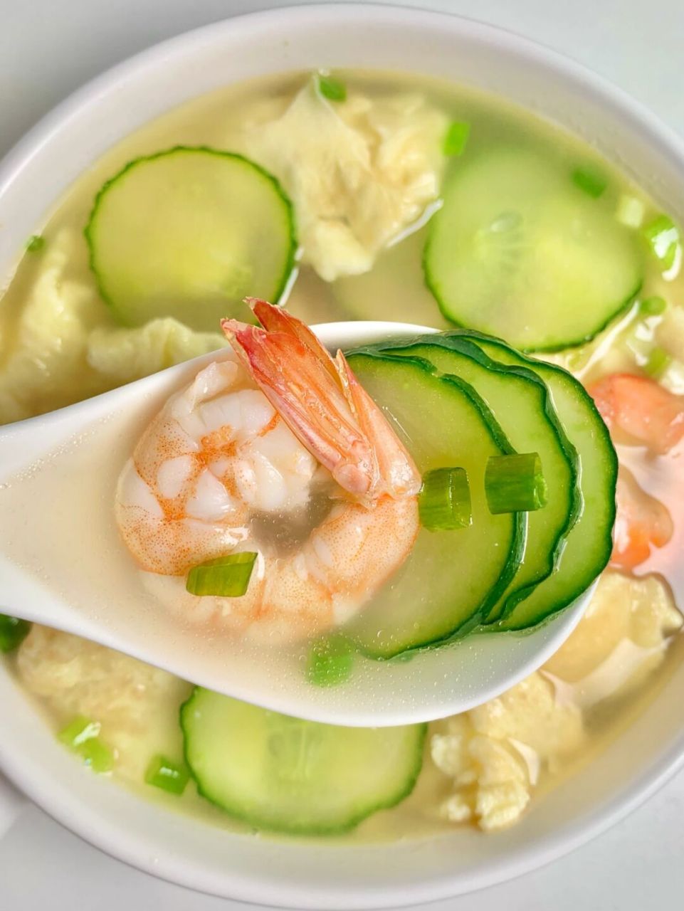 黄瓜鸡蛋虾仁汤!清爽刮油!超级鲜美!