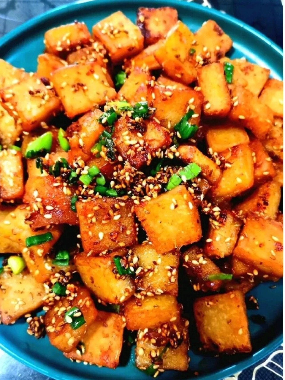 孜然鱼豆腐 好吃的下酒菜!